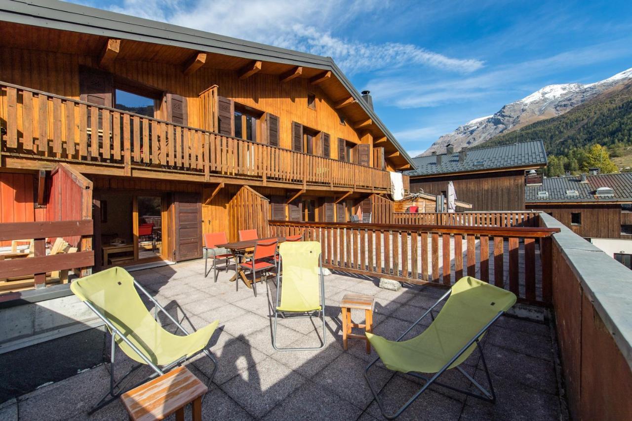 Fleurs Et Neige Lanslevillard Exterior foto